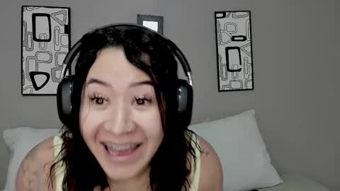 Angel online show from 01-13-26, 11:21