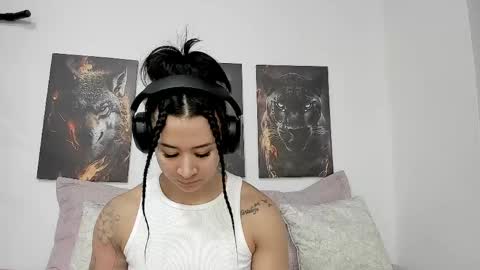 Snapshot of angel_martins chatting on 05-12-26, 02:25 Angel online show from 05-12-26, 02:25