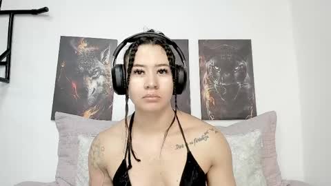 Snapshot of angel_martins chatting on 05-15-26, 03:19 Angel online show from 05-15-26, 03:19