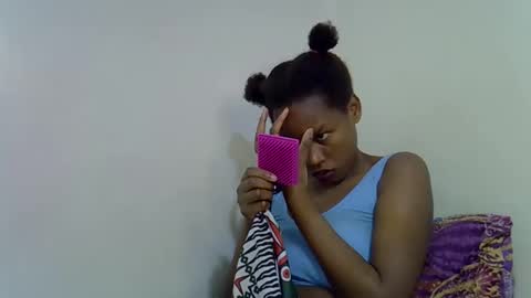 angel_mia5 online show from 11-11-25, 09:15