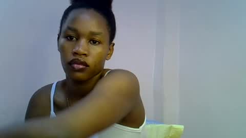 Snapshot of angel_mia5 chatting on 07-23-26, 02:15 angel_mia5 online show from 07-23-26, 02:15