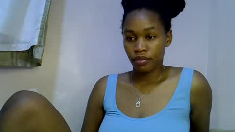 Snapshot of angel_mia5 chatting on 07-24-26, 10:41 angel_mia5 online show from 07-24-26, 10:41