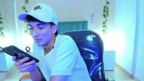 angel_of_sinn online show from 04-11-26, 07:45