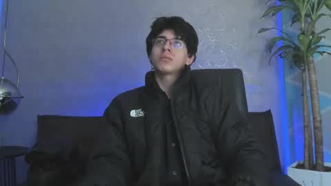 Snapshot of angel_scott2 chatting on 02-21-26, 11:22 angel_scott2 online show from 02-21-26, 11:22