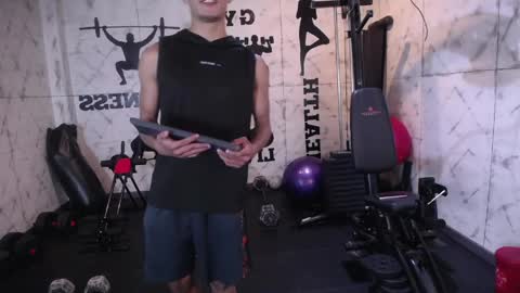 Snapshot of angel_silva_ chatting on 04-14-26, 04:29 Angel online show from 04-14-26, 04:29