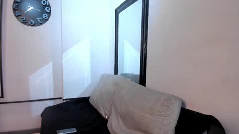 Snapshot of angel_silva_ chatting on 04-23-26, 11:53 Angel online show from 04-23-26, 11:53