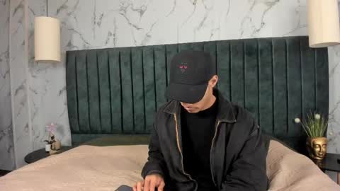 Snapshot of angel_silva_ chatting on 04-28-26, 12:32 Angel online show from 04-28-26, 12:32