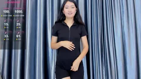 angel_soo online show from 11-11-25, 01:22