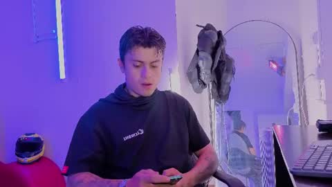 Snapshot of angel_still_ chatting on 07-01-26, 03:41 Angel Still online show from 07-01-26, 03:41