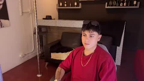 Snapshot of angel_still_ chatting on 07-09-26, 03:32 Angel Still online show from 07-09-26, 03:32