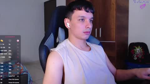 Snapshot of angel_twink69 chatting on 02-27-26, 04:40 Angel Twink online show from 02-27-26, 04:40