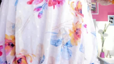 angel_velvet_ online show from 04-05-26, 03:09