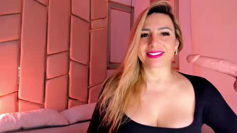 Angel  online show from 02-21-26, 04:19