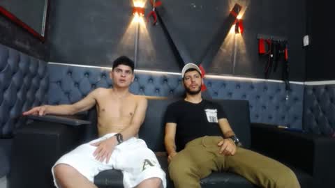 angel_villareal_ online show from 02-06-26, 05:45