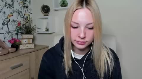 Angela online show from 03-07-26, 07:38