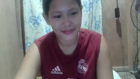 Snapshot of angela413796 chatting on 12-09-24, 12:12 angela413796 online show from 12-09-24, 12:12