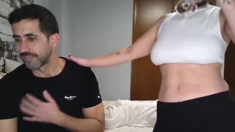 Snapshot of angela_hugo chatting on 02-13-26, 09:11 angela_hugo online show from 02-13-26, 09:11