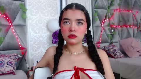 Angela online show from 01-07-25, 01:03