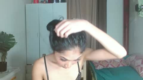 angela online show from 03-04-25, 10:38