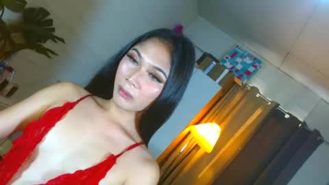 Snapshot of angela_mccollins chatting on 07-28-26, 11:15 angela online show from 07-28-26, 11:15