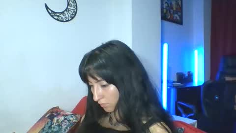 Snapshot of angela_mis chatting on 04-17-26, 04:37 Angela online show from 04-17-26, 04:37