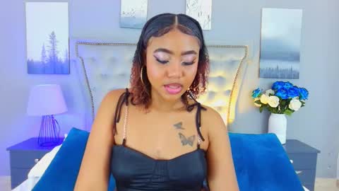 Angela Roberts online show from 01-12-26, 03:45