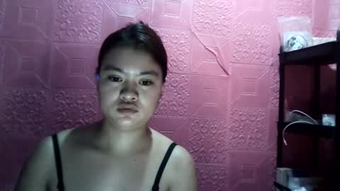 Snapshot of angela_rose12345 chatting on 07-04-26, 12:17 angela_rose12345 online show from 07-04-26, 12:17