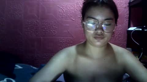 Snapshot of angela_rose12345 chatting on 07-13-26, 12:41 angela_rose12345 online show from 07-13-26, 12:41