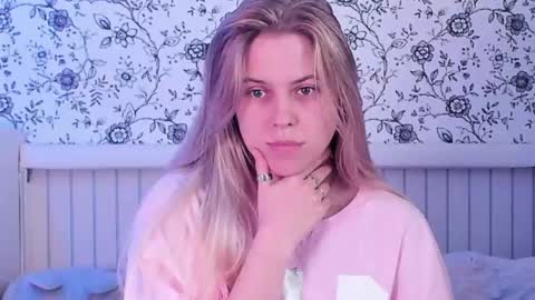 Snapshot of angelanty chatting on 06-04-26, 04:02 Darsi Anty online show from 06-04-26, 04:02
