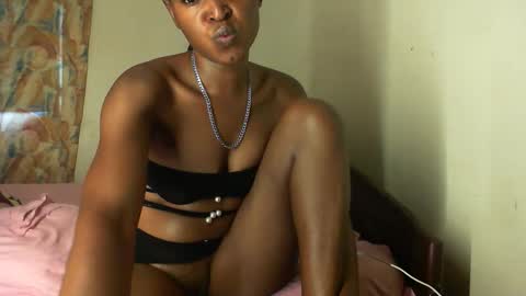 angelasplash online show from 05-11-26, 05:02