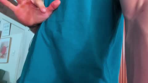 Snapshot of angelbennet_ chatting on 01-31-25, 10:31 Angel Bennet online show from 01-31-25, 10:31