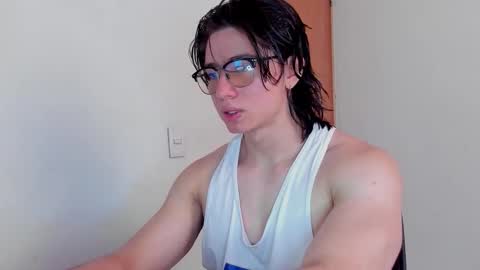 Snapshot of angelbennet_ chatting on 11-20-25, 07:13 Angel Bennet online show from 11-20-25, 07:13