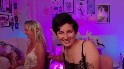 Snapshot of angelcaketv chatting on 07-25-26, 05:49 AngelCake online show from 07-25-26, 05:49