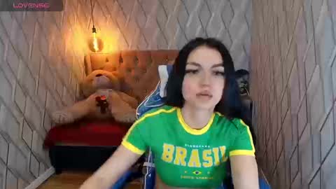 Angel online show from 09-10-25, 01:44