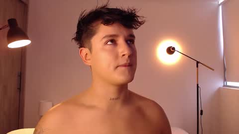 Snapshot of angelcossio chatting on 12-20-25, 06:04 Angel online show from 12-20-25, 06:04