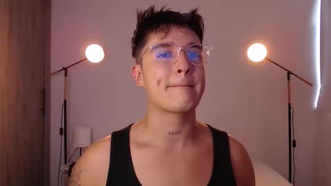 Snapshot of angelcossio chatting on 02-09-26, 07:07 Angel online show from 02-09-26, 07:07