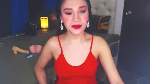 Angel online show from 01-25-25, 10:39