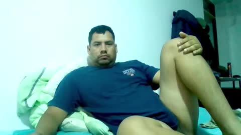 Snapshot of angeldavid90 chatting on 02-03-26, 11:48 angeldavid90 online show from 02-03-26, 11:48