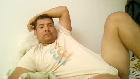 Snapshot of angeldavid90 chatting on 02-10-26, 08:02 angeldavid90 online show from 02-10-26, 08:02