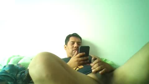 Snapshot of angeldavid90 chatting on 02-24-26, 12:36 angeldavid90 online show from 02-24-26, 12:36