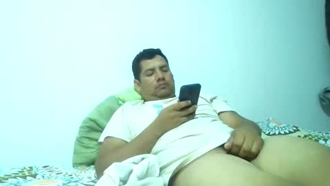 Snapshot of angeldavid90 chatting on 02-28-26, 11:44 angeldavid90 online show from 02-28-26, 11:44