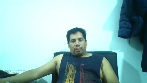 Snapshot of angeldavid90 chatting on 05-16-26, 01:02 angeldavid90 online show from 05-16-26, 01:02