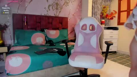 angel online show from 05-11-26, 01:06