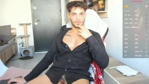 Frankie  online show from 10-29-25, 01:02