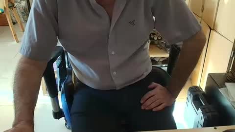 Snapshot of angelgarcia269 chatting on 04-22-26, 11:56 angelgarcia269 online show from 04-22-26, 11:56