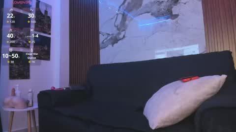 Snapshot of angelgarcia_2 chatting on 04-19-26, 05:23 Angel online show from 04-19-26, 05:23