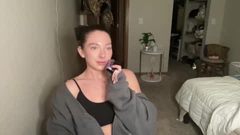 Princess Peach online show from 02-19-25, 05:27