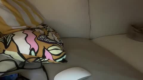 Snapshot of angelharly chatting on 10-29-25, 11:17 AngelHarly online show from 10-29-25, 11:17