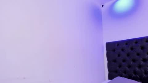 Snapshot of angeli_rivera chatting on 09-20-25, 12:44 Angeli online show from 09-20-25, 12:44