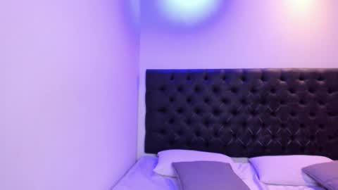 Snapshot of angeli_rivera chatting on 11-13-25, 10:58 Angeli online show from 11-13-25, 10:58